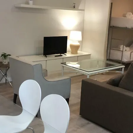 Loft Azahar Y Loft Begonia Apartman